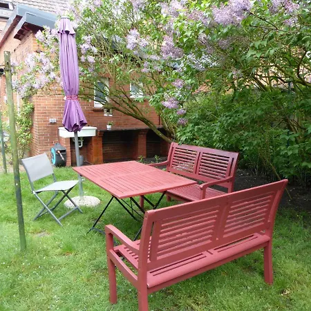 Grossstrasse 18 B Apartment Leer